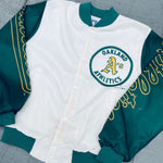 Oakland Athletics: 1989 Chalk Line Fanimation Bomber Jacket (S)