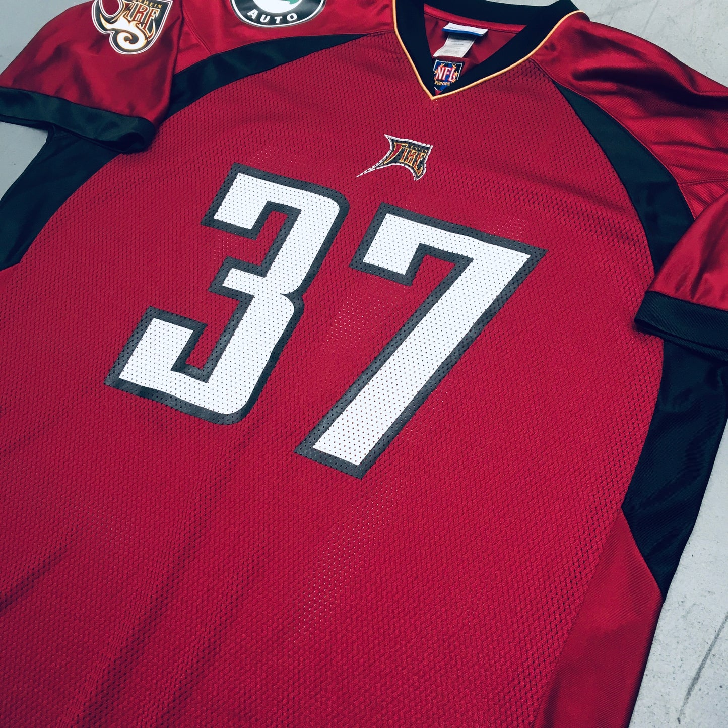 WLAF: Rhein Fire No. 37 Jersey (XXL)