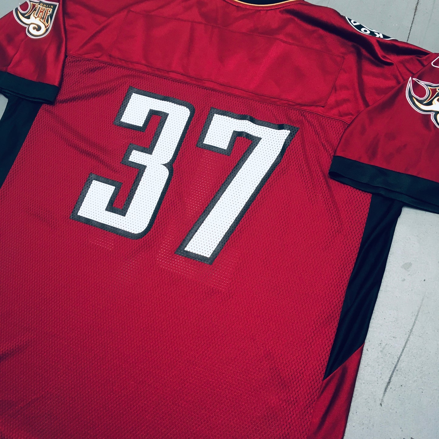 WLAF: Rhein Fire No. 37 Jersey (XXL)