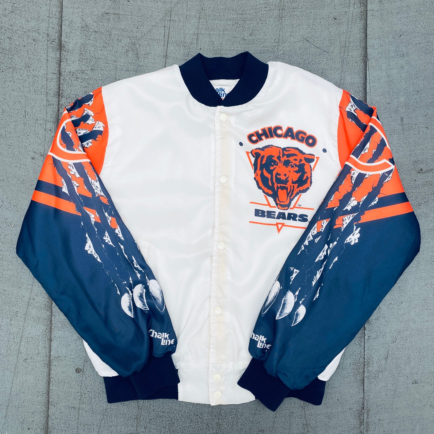 Chicago Bears: 1990's Chalk Line Fanimation Bomber Jacket (M)