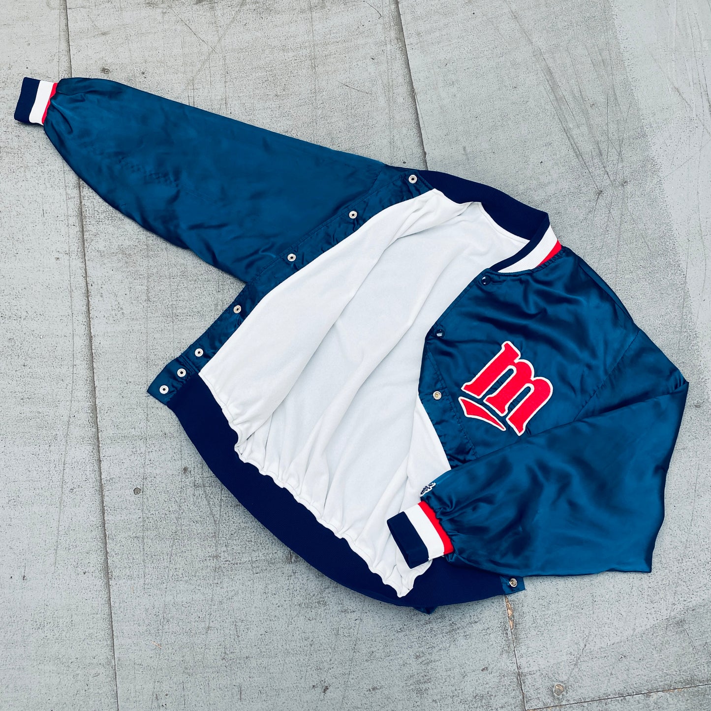 Minnesota Twins: 1980's Satin Bomber Jacket (L)