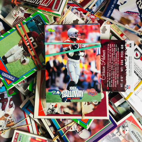 NFL: 10x Mixed NFL Trading Cards